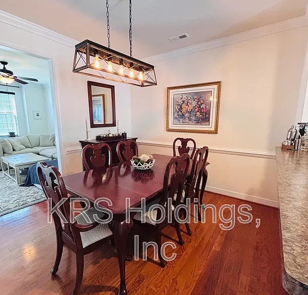 229 Quarterpath Rd — Photo 9