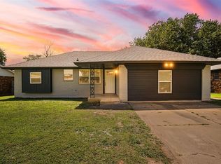 1613 Gale, Moore, OK 73160
