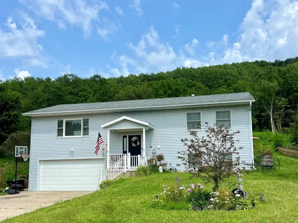 28421 Clary Lane, Richland Center, WI 53581