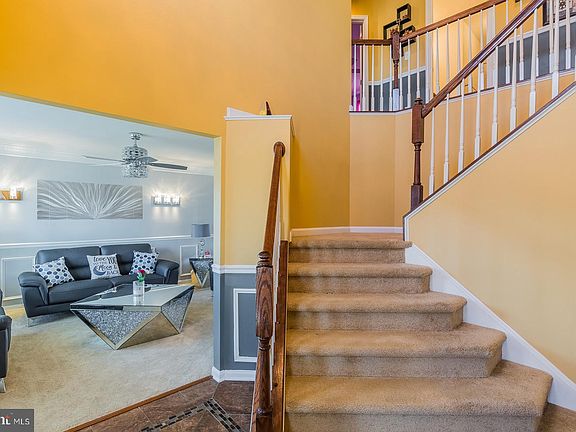 5th image of 16397 Topsail Ln
