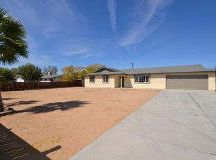 13126 Yakima Rd, Apple Valley, CA 92308