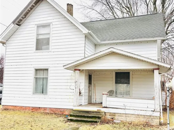314 N Center St, Wayne, OH 43466