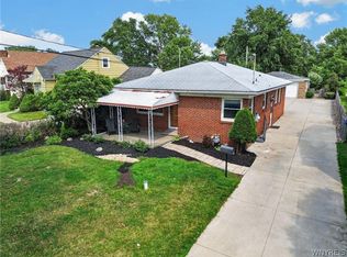 861 Beach Rd, Cheektowaga, NY 14225