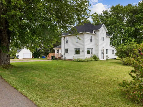 151 Lady Slipper Dr N, Miscouche, PE C0B 1T0