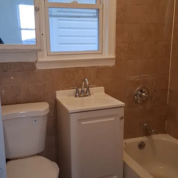 78 Fern Ave #2 — Photo 4