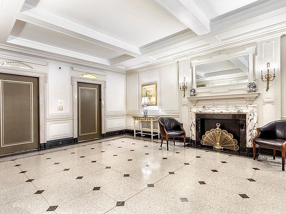 5th image of 45 Christopher St APT 10D