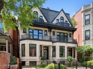507 W Barry Ave, Chicago, IL 60657