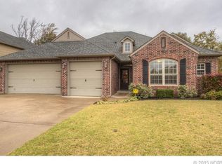 4008 S Yellowood Ave W, Broken Arrow, OK 74011