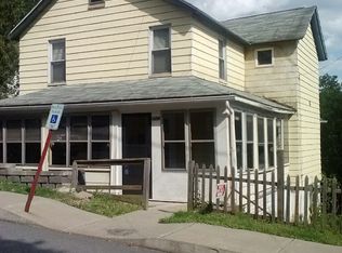 124 Jefferson St, Simpson, PA 18407