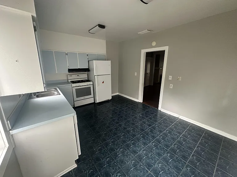 415 E McDonald Ave #1 — Photo 6