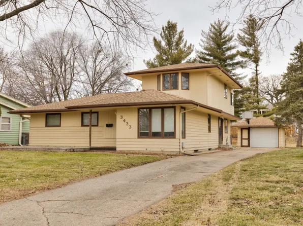 3433 Hillcrest Dr, Des Moines, IA 50310