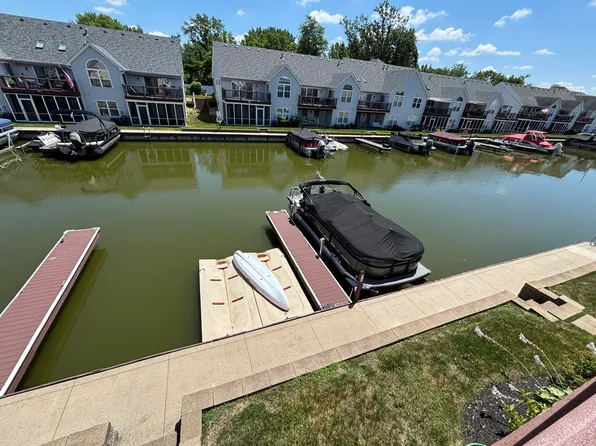 7926 Anne Bonny Ct #13B, Russells Pt, OH 43348