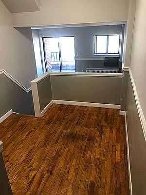 3rd image of 62 Newberry Ave APT 3A