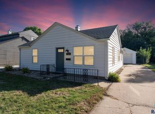 1908 S Covell Ave, Sioux Falls, SD 57105