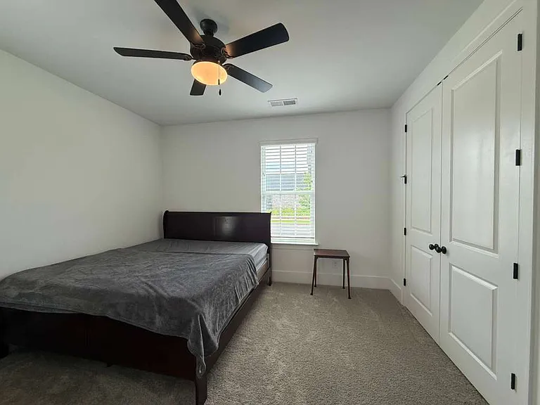 Guest bedroom
