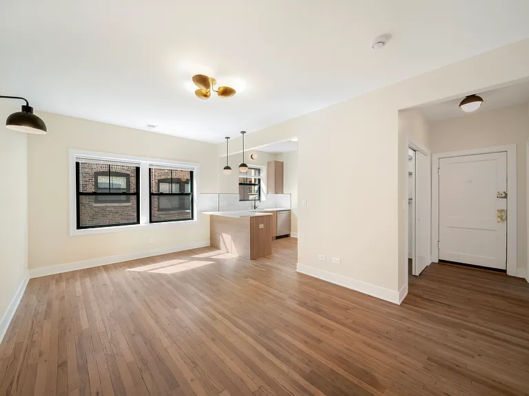 4307 N Keystone Ave #2W — Photo 1