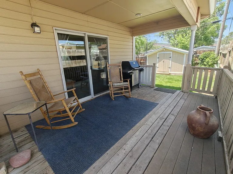 951 Euclid Ave #1 — Photo 2