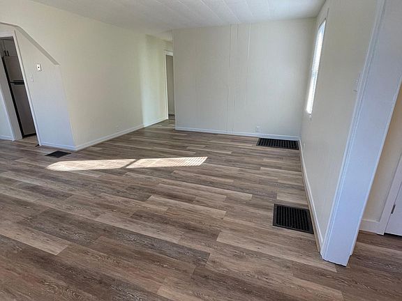 5th image of 6016 Graceland Ave