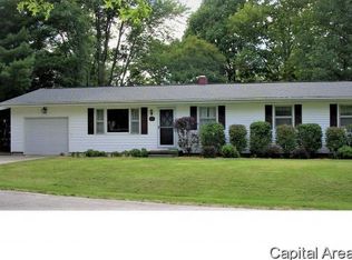 101 Thiesland Dr, Woodson, IL 62695