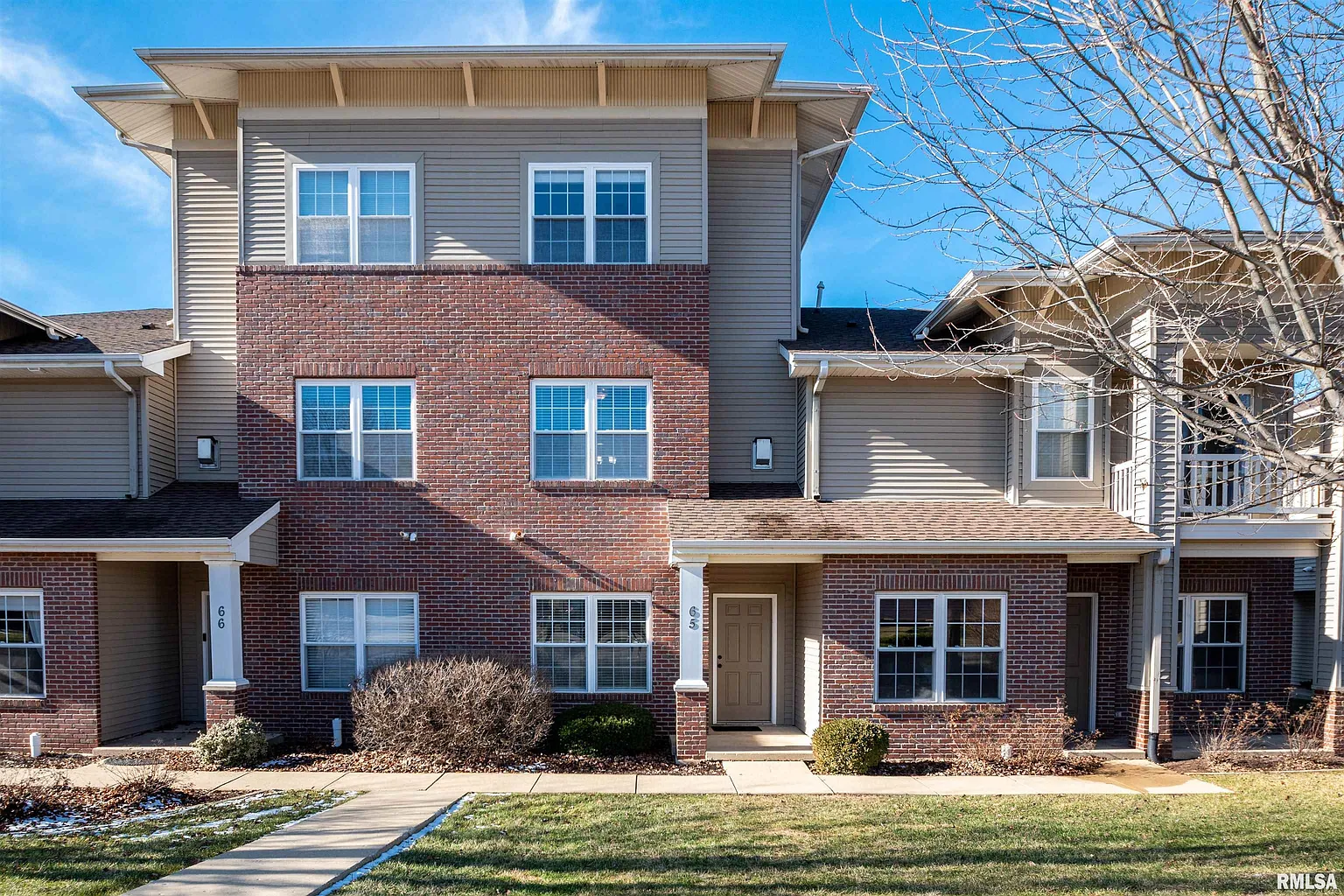 11217 Oakwood Dr #65 photo 1