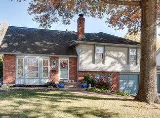 9707 Woodson St, Overland Park, KS 66207