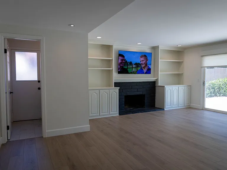1552 Brentford Ave — Photo 25