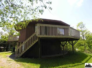 8 Deer Run, Hurricane, WV 25526