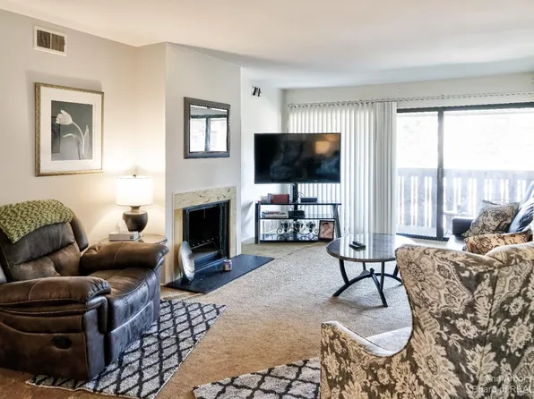 1265 S Maple Rd APT 305, Ann Arbor, MI 48103