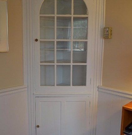 Built-in cabinet