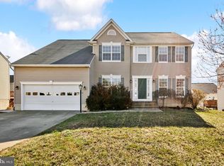 10325 Lees Crossing Ln, Fredericksburg, VA 22408
