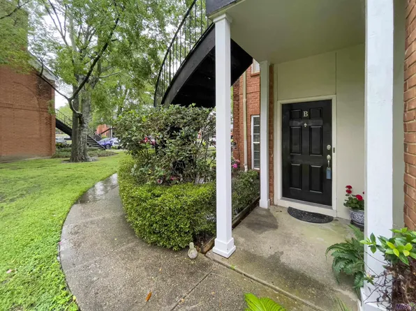 7722 Jefferson Place Blvd APT B, Baton Rouge, LA 70809