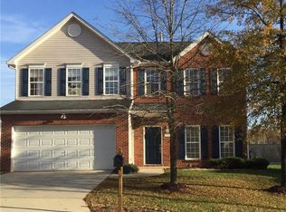 2735 Amesbury Rd, Winston Salem, NC 27103