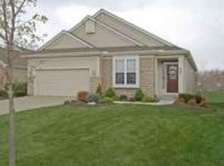 556 Autumnwind Dr, Lebanon, OH 45036