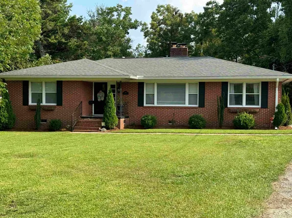 201 Robinson Ave, Andalusia, AL 36420