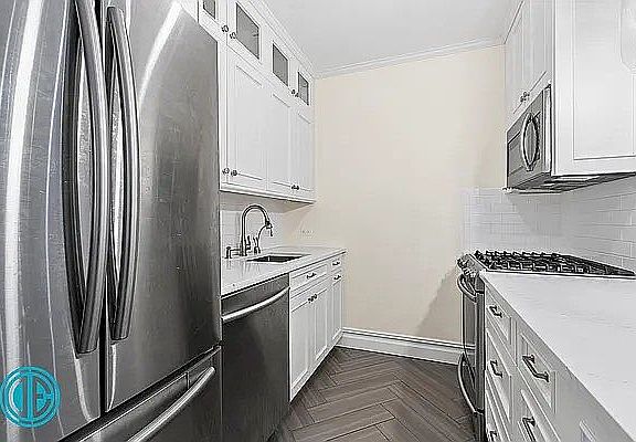 2nd image of 82 Beaver St APT 1009