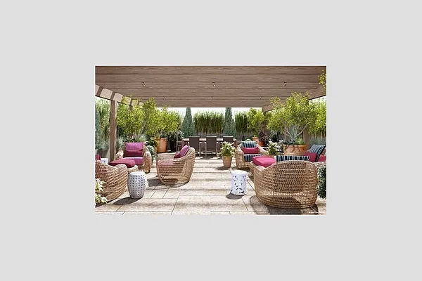 Sold by Stribling | media 7