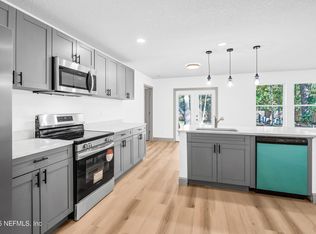 47 Hutchinson Rd, Jacksonville, FL 32220