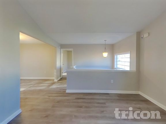 2nd image of 63 Twin Oaks Trl
