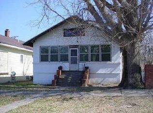 2310 Holbrook Ave, Cairo, IL 62914