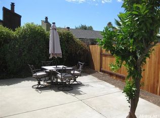 1910 Reisling Dr, Lodi, CA 95240