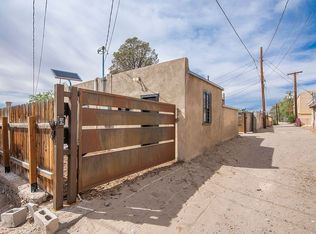 512 High St SE, Albuquerque, NM 87102