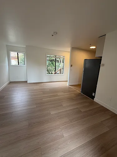 714 College Ave #3 Photo 1