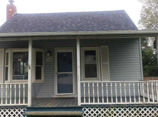 208 Riverview Dr, Creve Coeur, IL