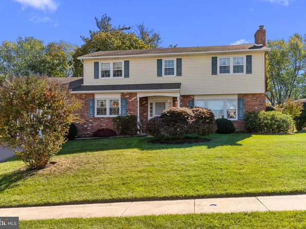 1370 Mill Creek Rd, Churchville, PA 18966