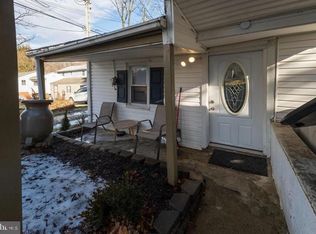 607 W Lawn Terrace Ave, Reading, PA 19609
