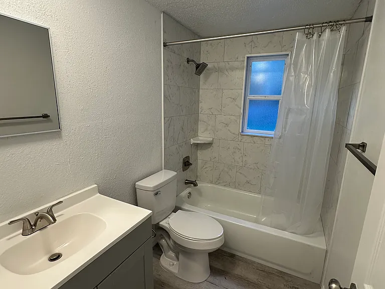 5901 Plaza View Dr #5901 — Photo 11
