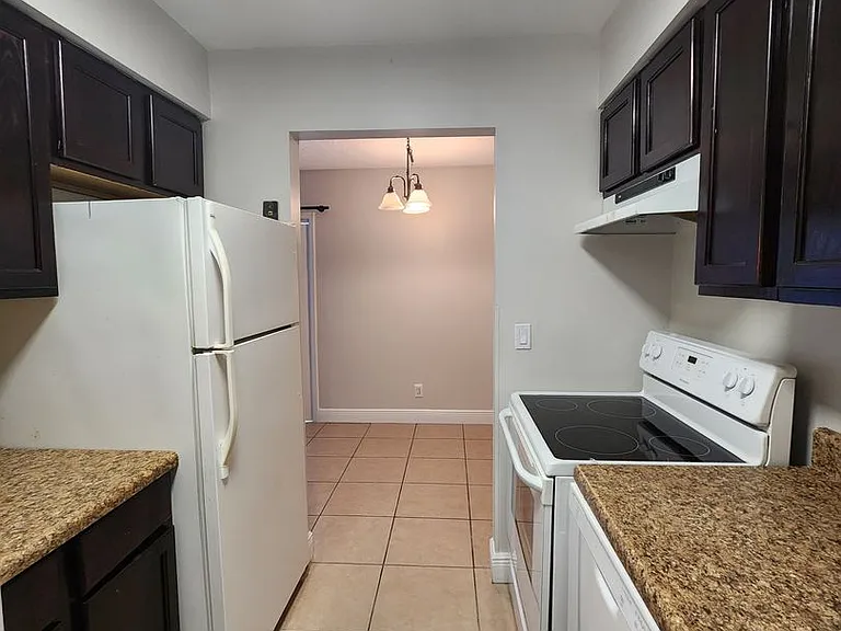 7429 Daniel Webster Dr #B-15C — Photo 12