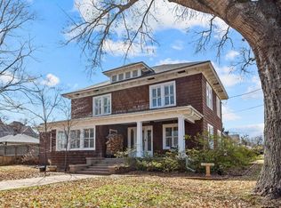 503 Crockett Rd, Palestine, TX 75801