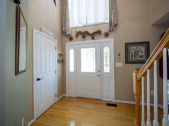 4th image of 740 Hickory Limb Cir