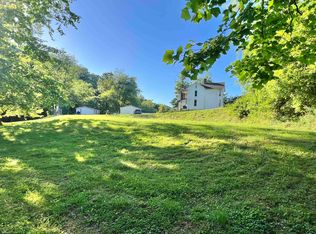 S Main St, Burnsville, WV 26335